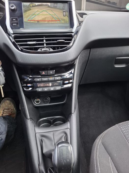 Peugeot 208 , 1.6 BLUEHDI , 2017