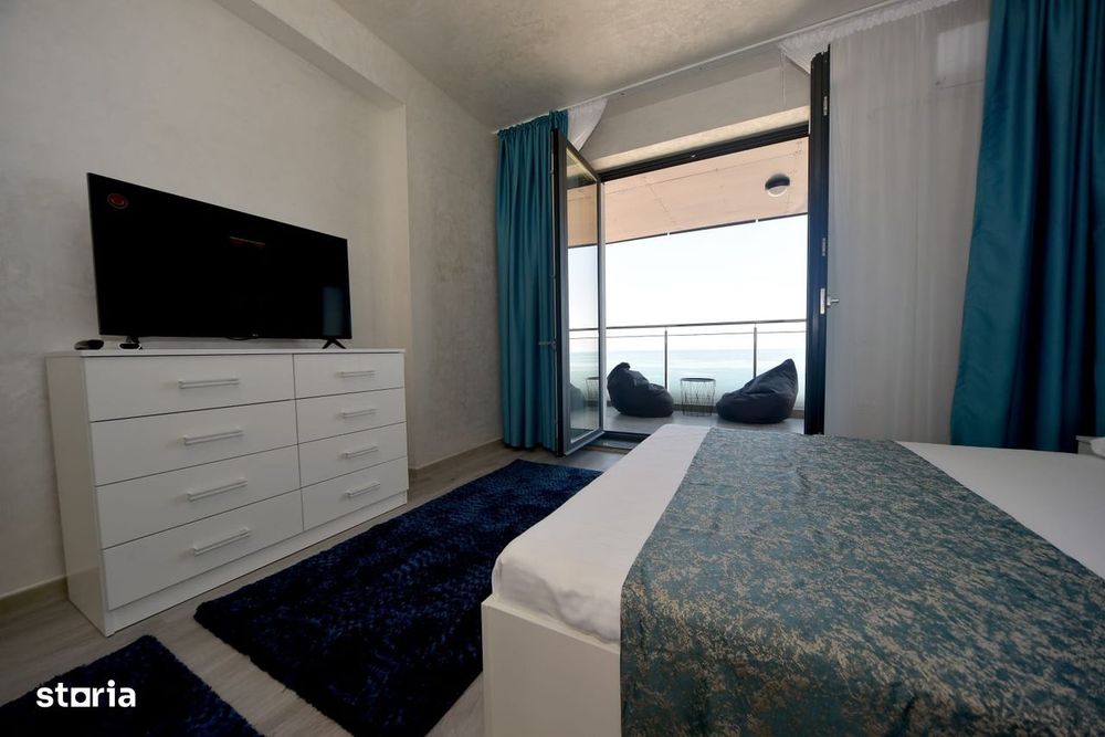 Faleza Nord -apartament deosebit frontal la mare terasa