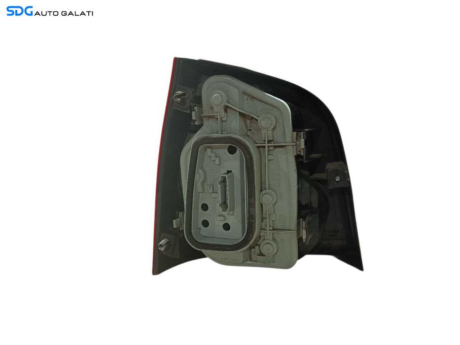 Stop Lampa Tripla Dreapta de pe Aripa Caroserie Volkswagen Polo 9N 2002 - 2005 Cod 6Q6945096B 6Q6945112A [LR2278]