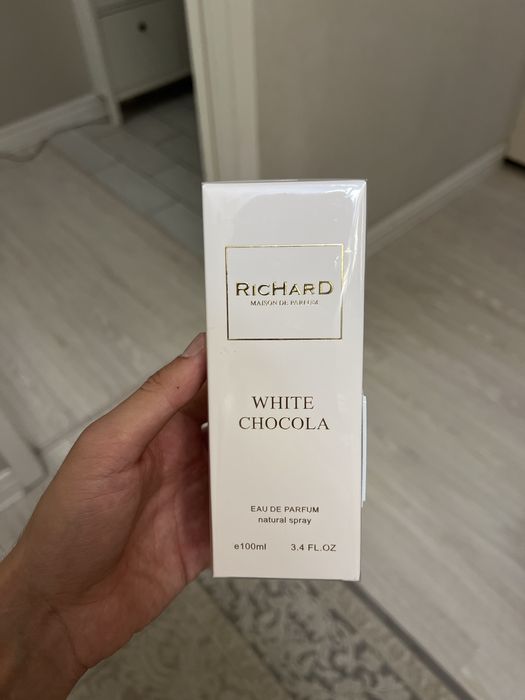 Richard White Chocola, Оригинал