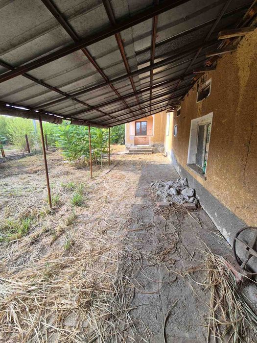 Продава се Къща в с. Бреница, Област Плевен - 100 кв.м за 123 €/кв.м - Снимка #17