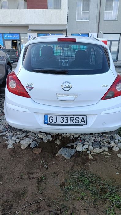 OPEL CORSA D autoutilitară