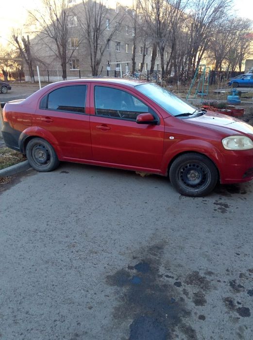 Продам машину Шевроле