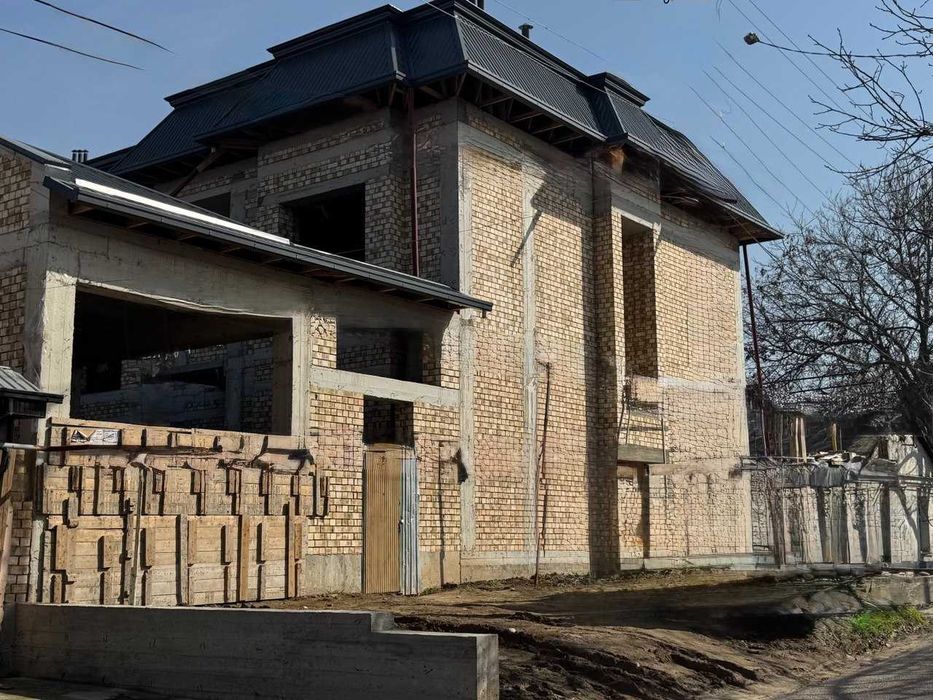 Продается РАКАТ Махалля, Углавой ДОМ Коробка, Яккасарайский район