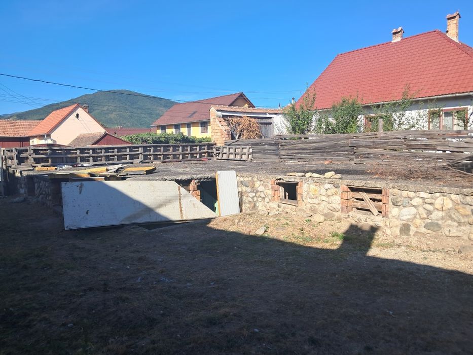 Teren intravilan  Orlat proiect casa