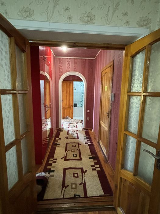 Аренда в чиланзар 20а квартале (семьям)