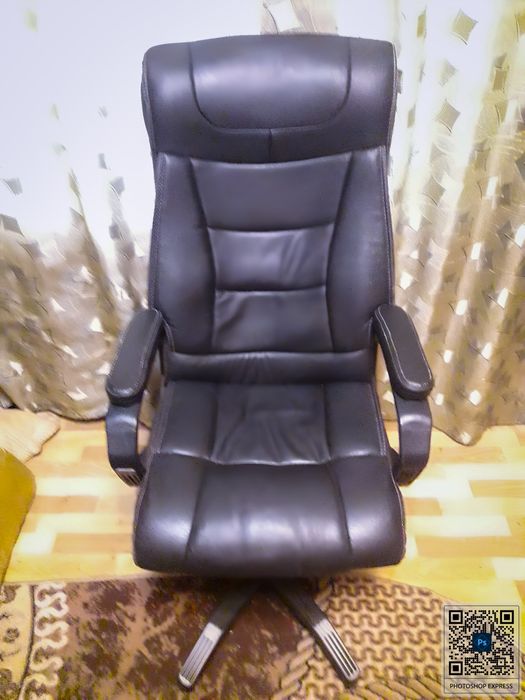 Продам офисное, игровое кресло.