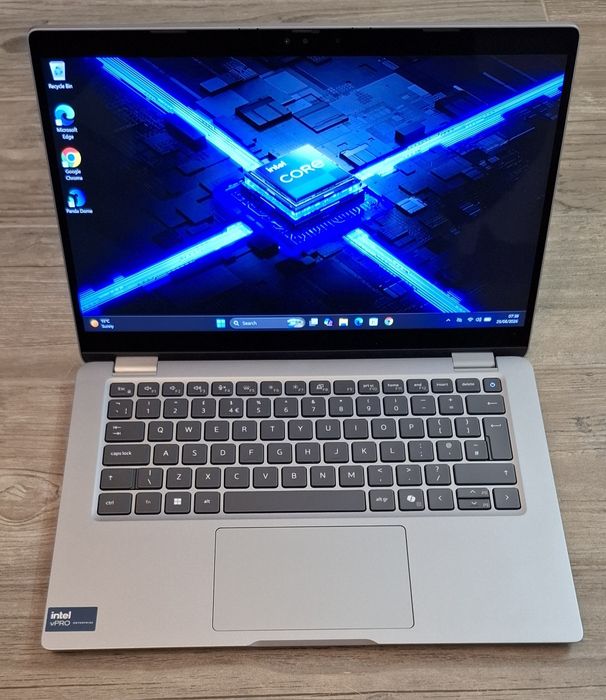 Dell Latitude 5350 AI | Ultra 7 165U | 32GB RAM DDR5 | 256SSD |  TOUCHSCREEN