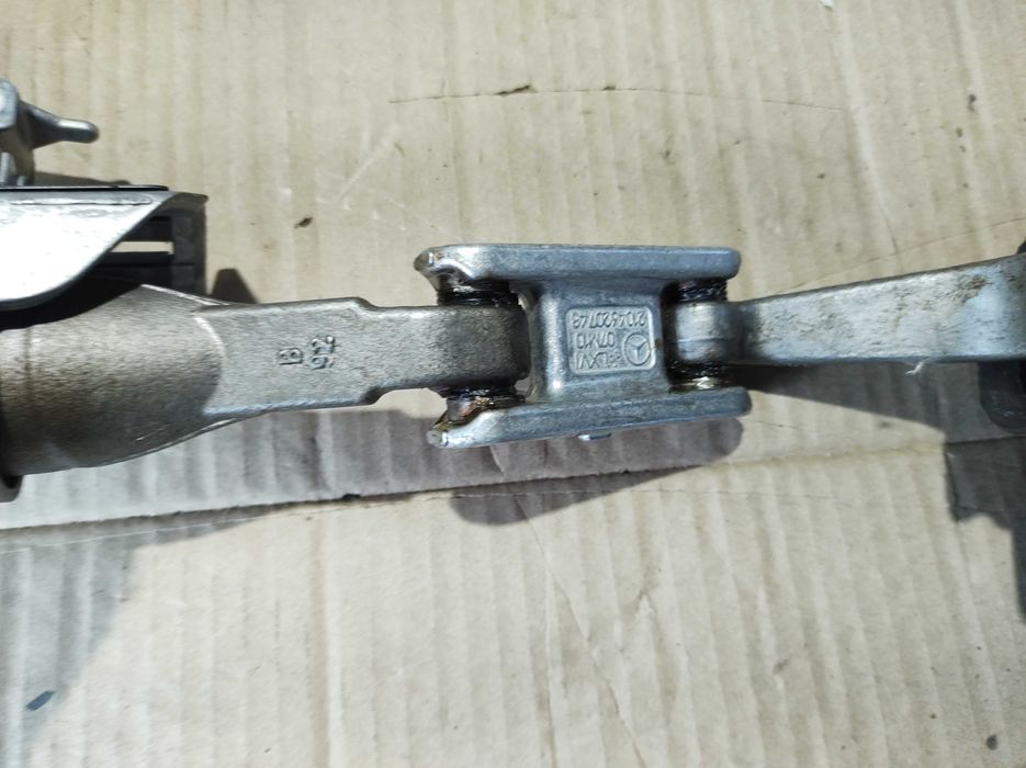 Кормилен Прът Mercedes E class W211 V6 Tmodel 320CDI