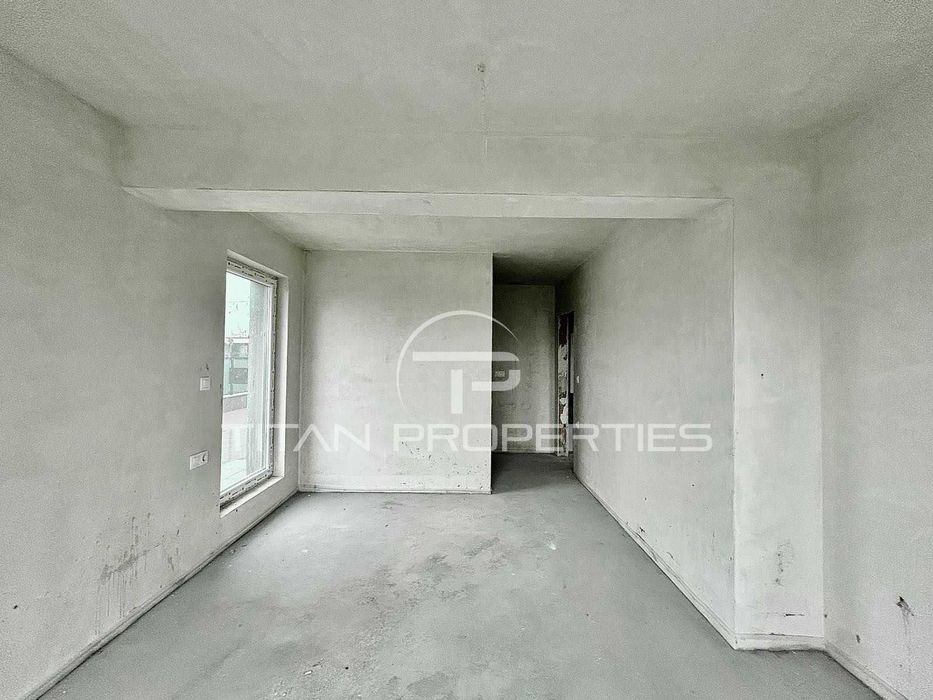 Продава се Тристаен апартамент в Пловдив, Христо Смирненски - 134 кв.м за 1963 €/кв.м - Снимка #3