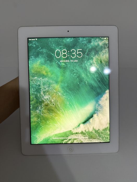 Apple iPad 4 (9.7 inch, 16GB, Cellular + Wi-Fi) + Husă