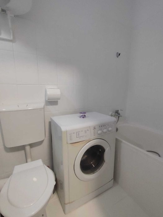 Vând cameră de camin in Tractorul,Brașov