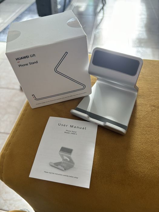 Желязна стойка за телефон