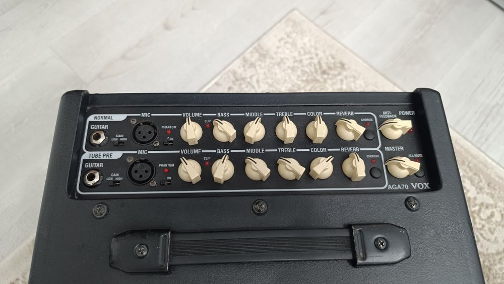Amplificator chitară acustică Vox AGA70