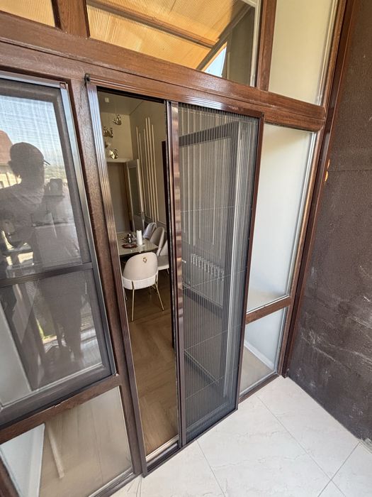 Плиссе раздвижные москитные сетки, сборка и установка.