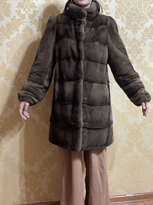 Срочна Шуба сатылады