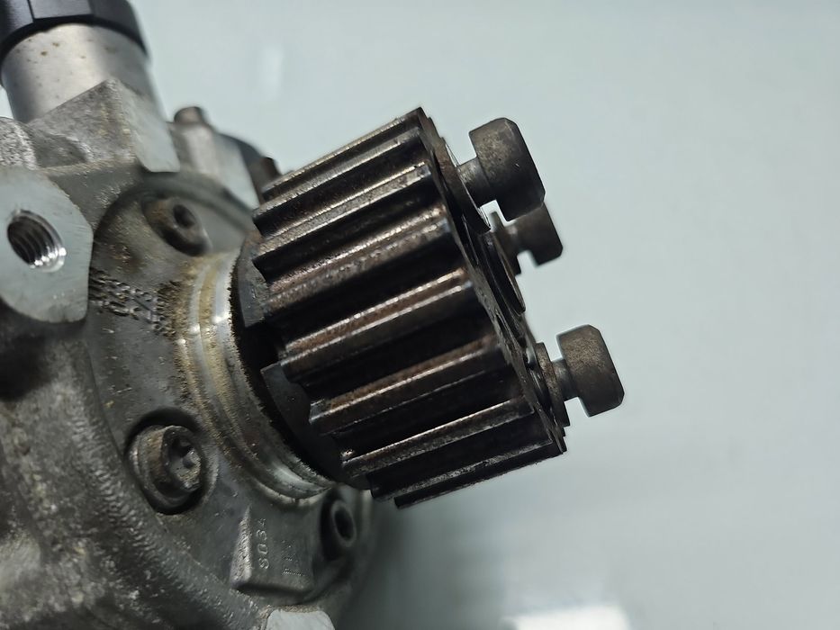 Pompa inalta presiune Volkswagen Passat CC (358) [Fabr 2012-2016] 03L1