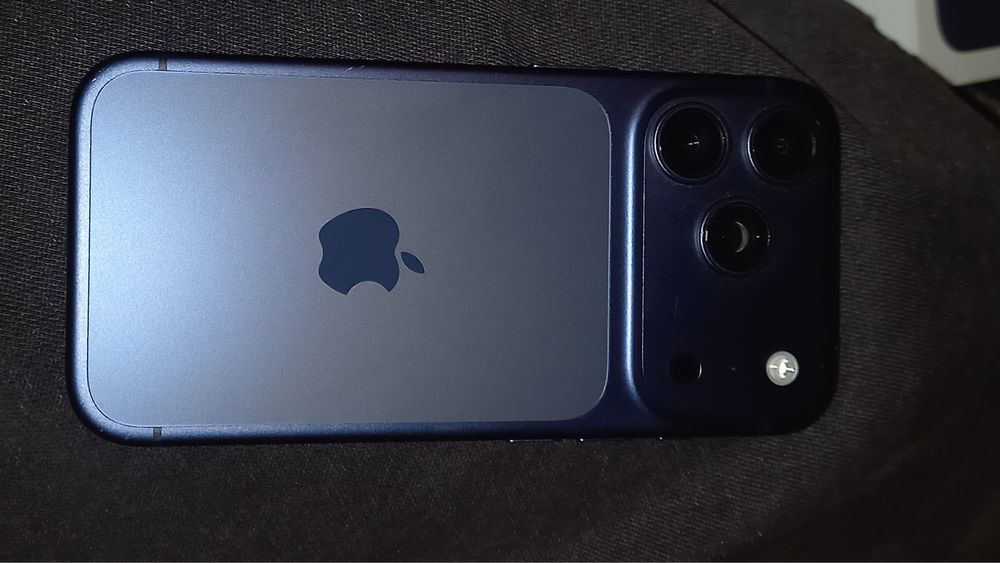 Iphone 17 pro новый