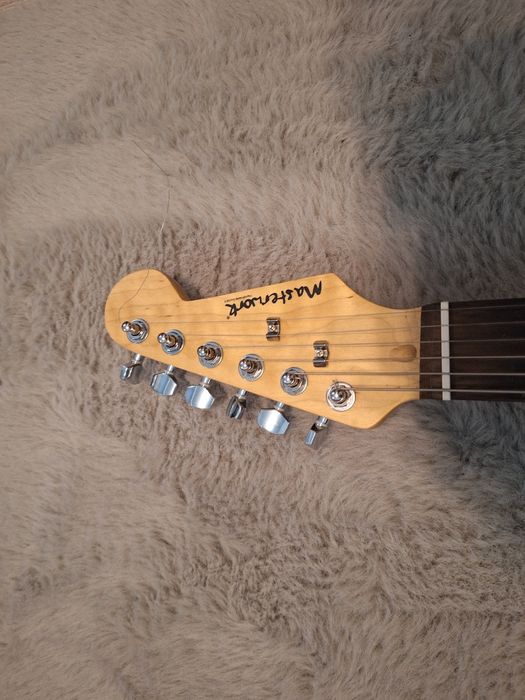 Китара masterwork strat