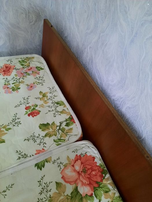Кровать двуспальная