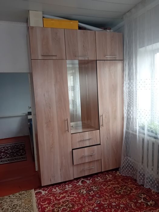 Продам  спальни гарнитур и шыфонер