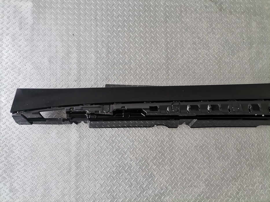 Нов ORIGINAL Ляв праг Mercedes SL 63 AMG R232 W232