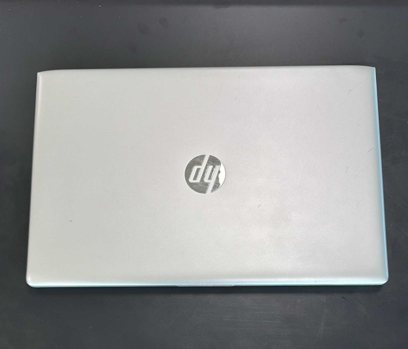 Laptop HP ProBook 470 G5 cu procesor Intel Core i7-8550U, 17.3", Full HD, 16GB, 512GB NVMe, NVIDIA GeForce 930MX 2GB, Windows 11 Pro, Silver HP
