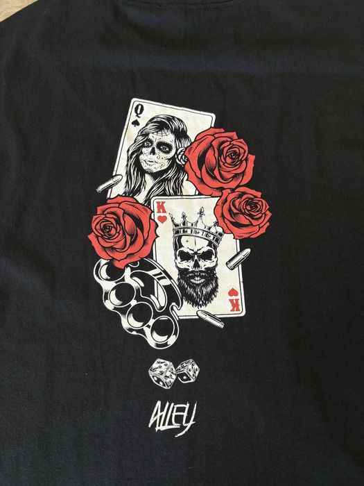 ЧИСТО НОВА черна тениска