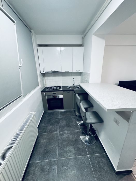 Garsoniera de inchiriat