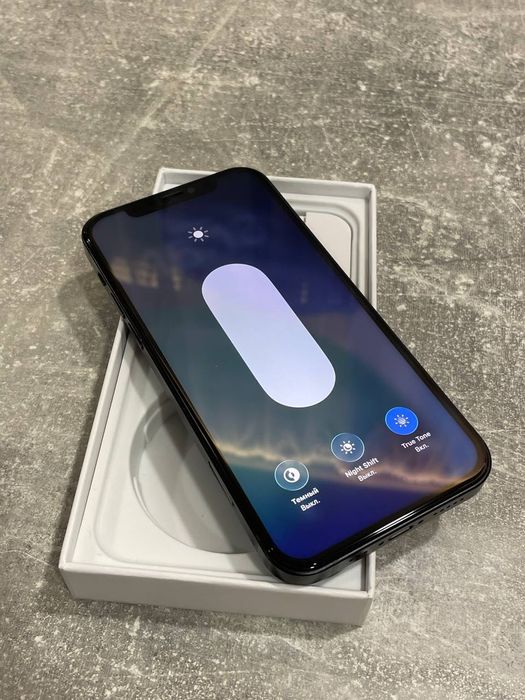 iPhone 12 128 идеал