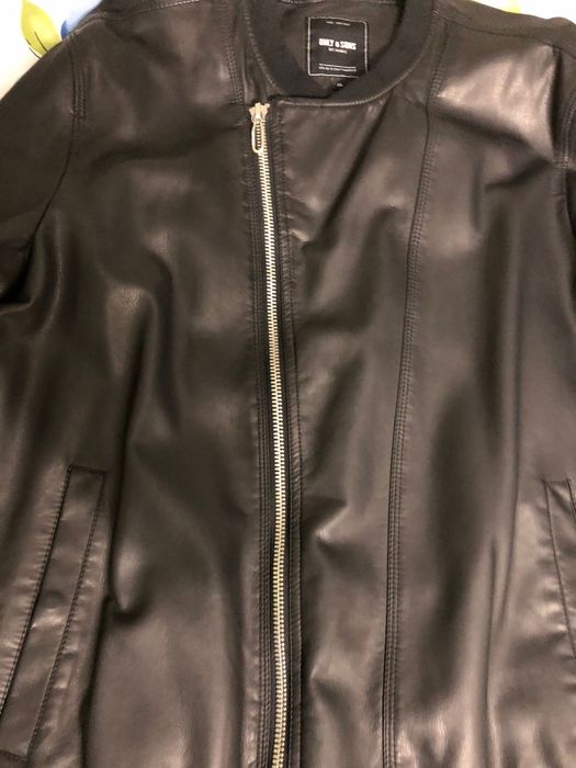 Greaca biker din piele ecologica