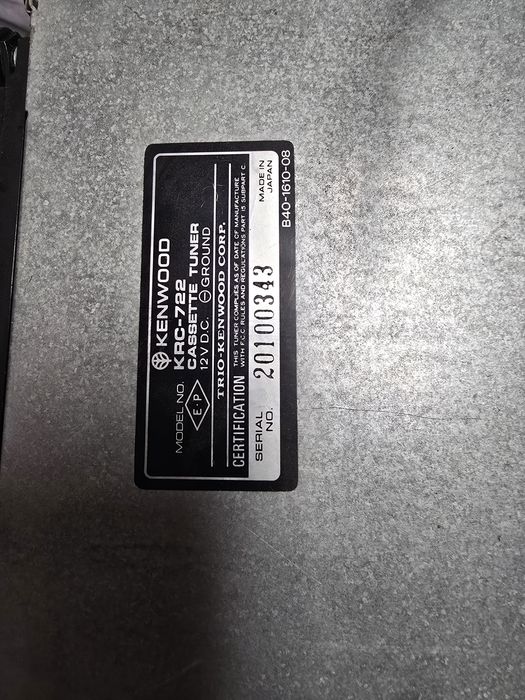 Radiocasetofon auto Kenwood krc-722 cu amplificator kac-887