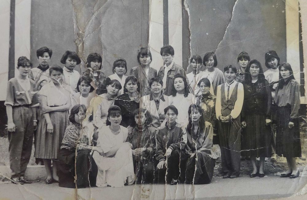 Бу платья продам