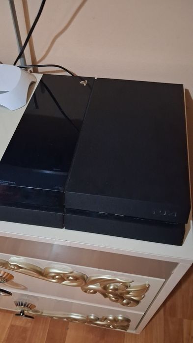 Playstation slim 4