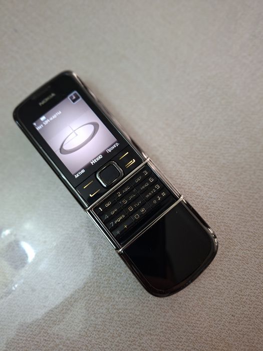 Nokia Arte 8800 sotiladi