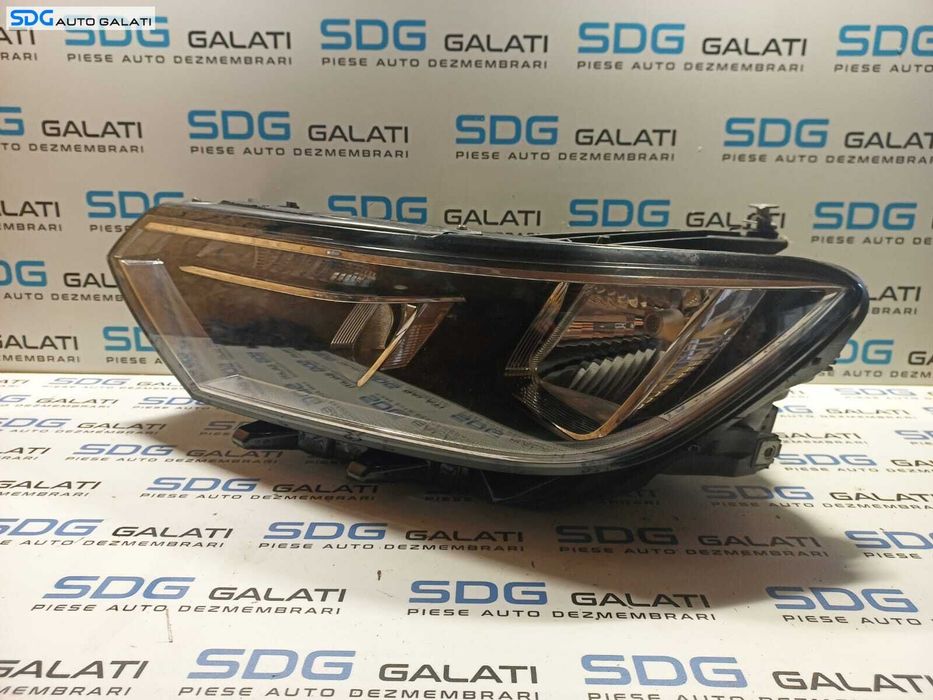 Far Stanga FARA Xenon Volkswagen Passat B8 2014 - 2019 [L0910]
