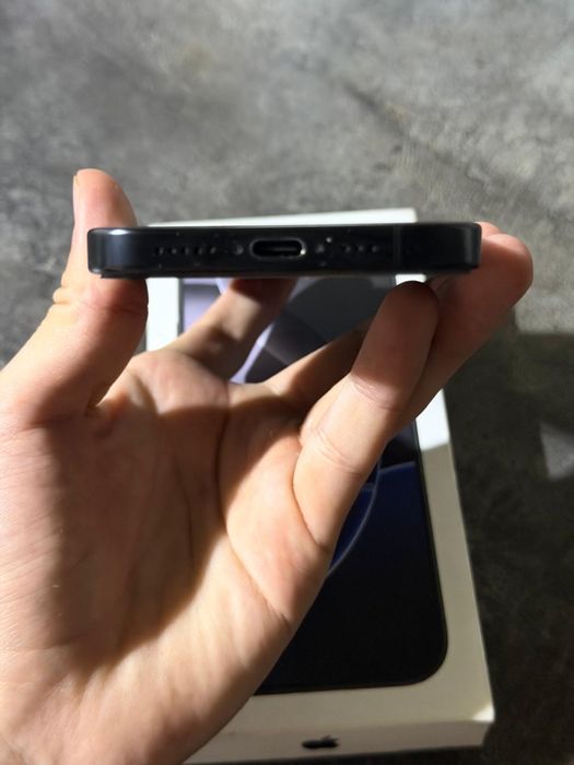 iPhone 16 PRO
