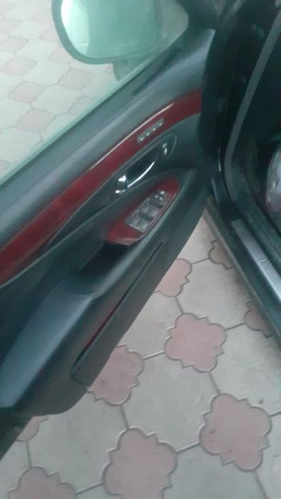 Продам лексус  ввариянты