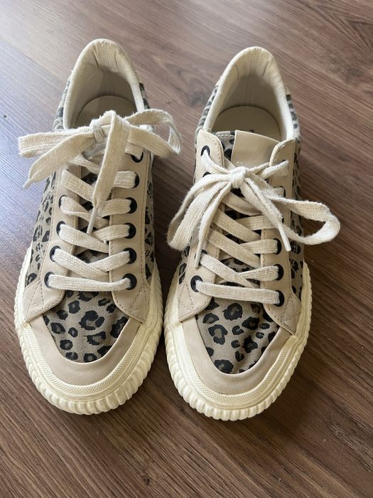Маратонки скечърс и адидас и зара