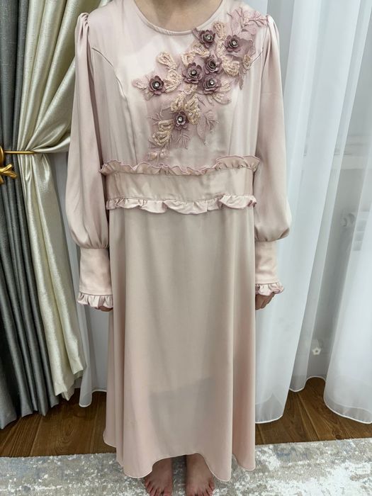 Көйлек сатылады.