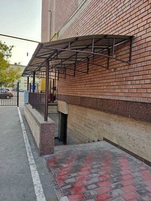 Сдаётся в аренду Офис/ Склад/ Шоурум. Чиланзар Ц квартал, окшом  38КВм