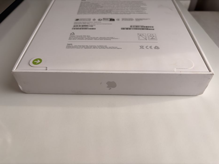 iPad 11 A16 128GB WiFi + 5G Cellular nou! Silver Argintiu White