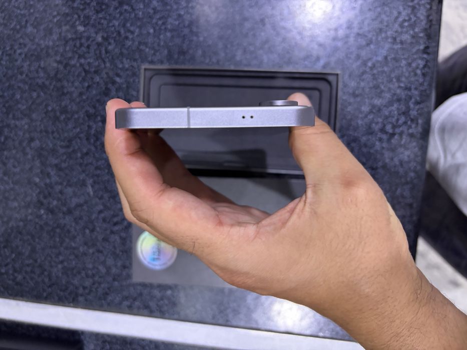 samsung s25 fe pamit 8.128g holati ideal karopka dak bor kamplekt