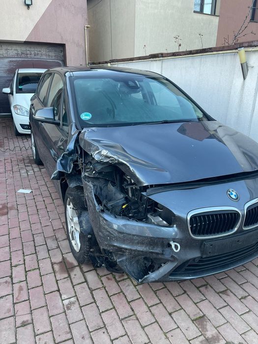 Dezmembrez BMW 218d si BMW x1 F48
