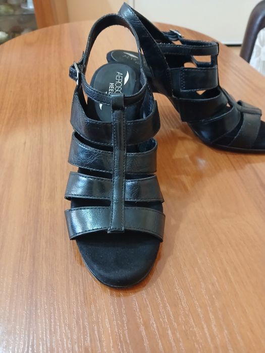 Черни елегантни сандали