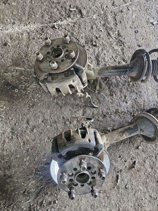 Fuzeta stanga dreapta Ford Transit 2.0 2000-2006