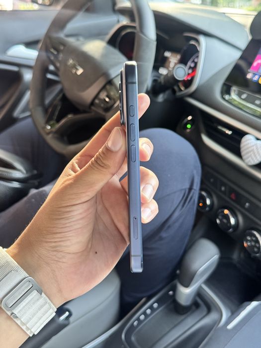 iPhone 17pro sim e-sim