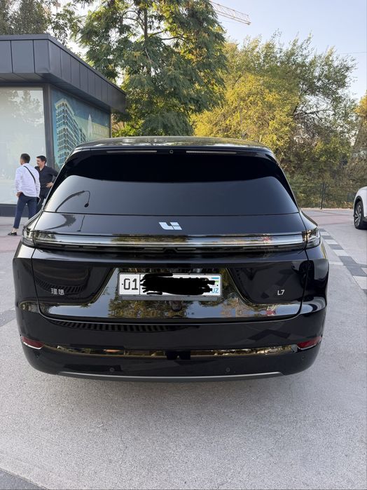 Li 7 ultra  2024 yil
