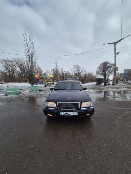 ХОРОШО Мерседес,с 180 Двигателя m111111