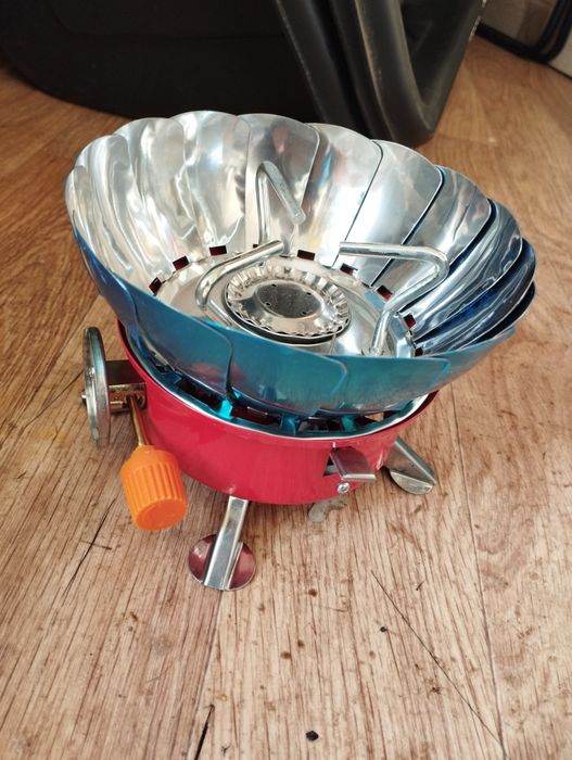 Газовая плитка с лепестками